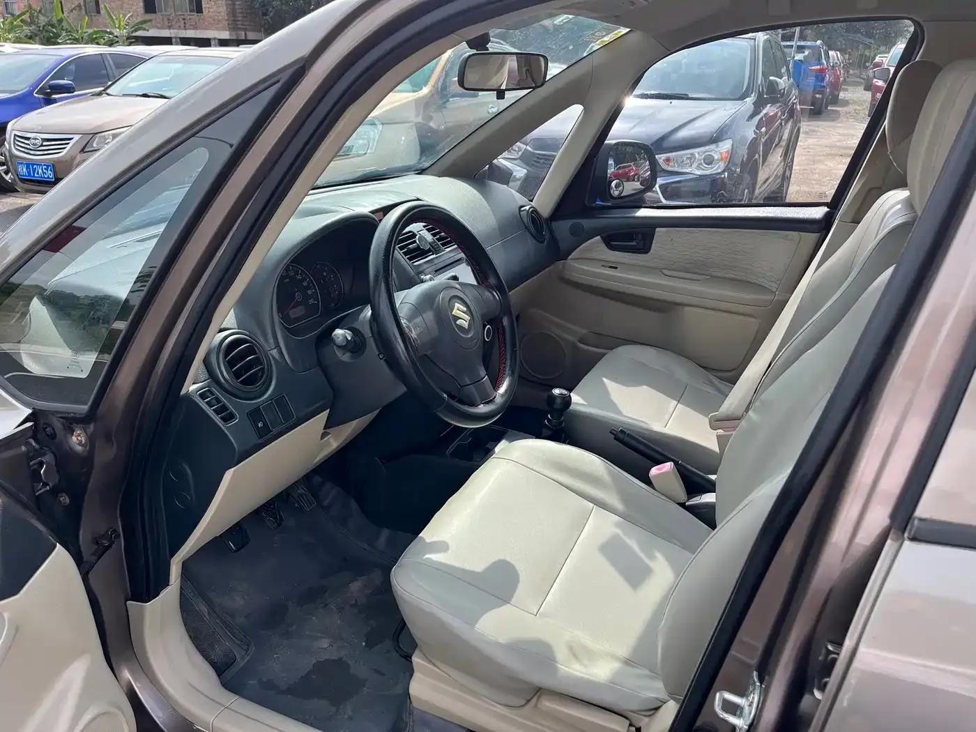 2012 Tianyu Shangyue 1.6L Manual Practical Upgrade Edition — миниатюра 12