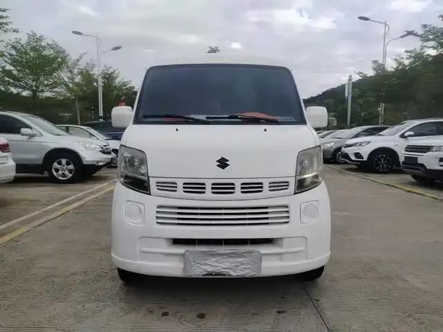 Langdi 2010 1.2L Manual Standard Sunny Edition