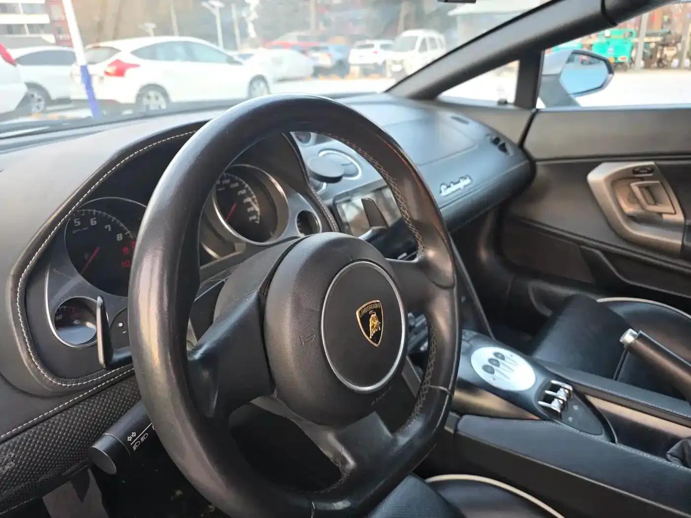 Gallardo 2009 LP 560-4 Spyder — миниатюра 13