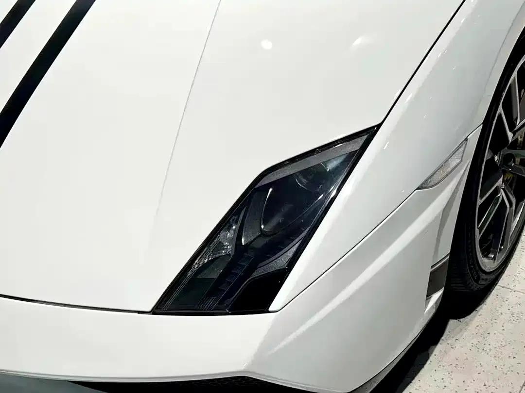 Gallardo 2011 LP 570-4 Spyder Performante — миниатюра 2