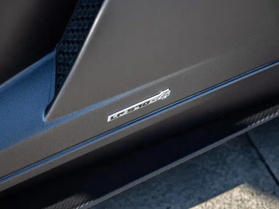 Gallardo 2011 LP 570-4 Spyder Performante — миниатюра 5