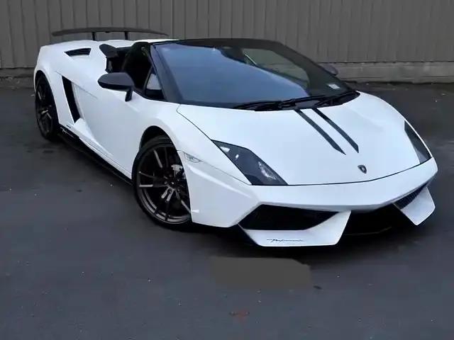 Gallardo 2011 LP 570-4 Spyder Performante