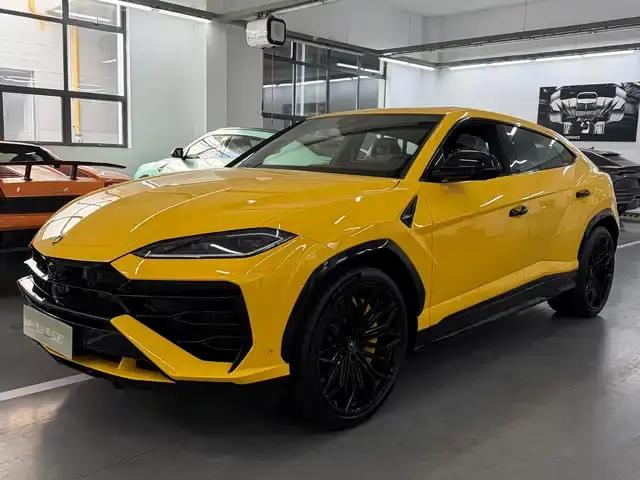 2025 Urus SE 4.0T Standard Edition