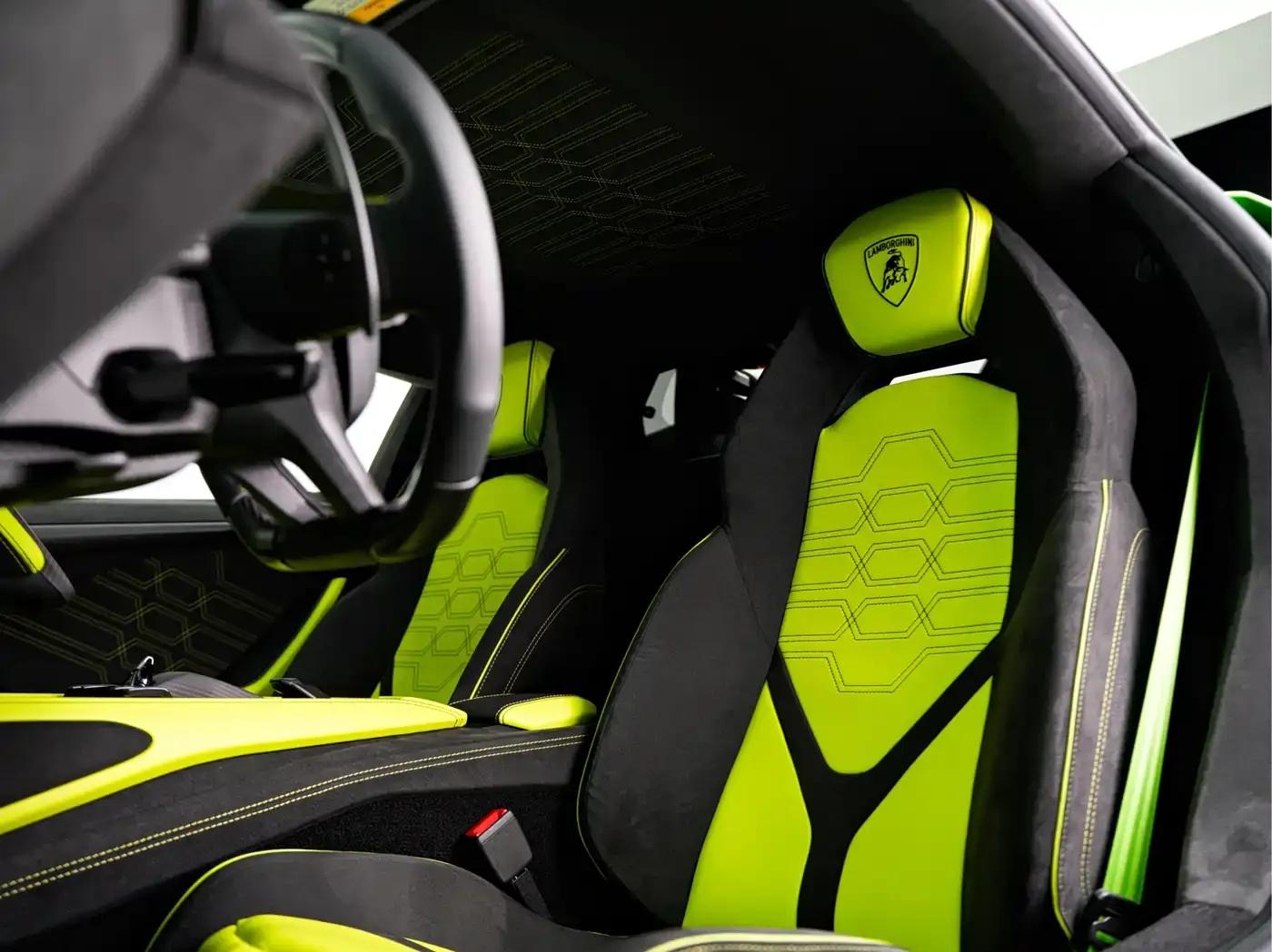 Revuelto 2023 6.5L PHEV Standard Edition — миниатюра 28