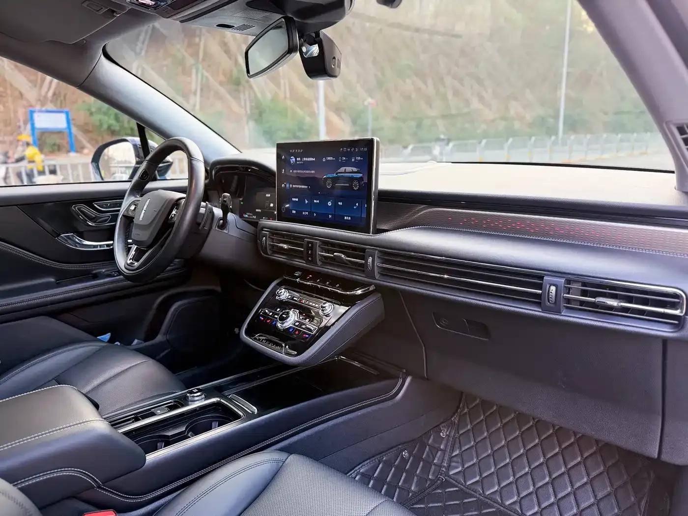 Adventurer New Energy 2021 PHEV 4WD e-Enjoy Edition — миниатюра 16