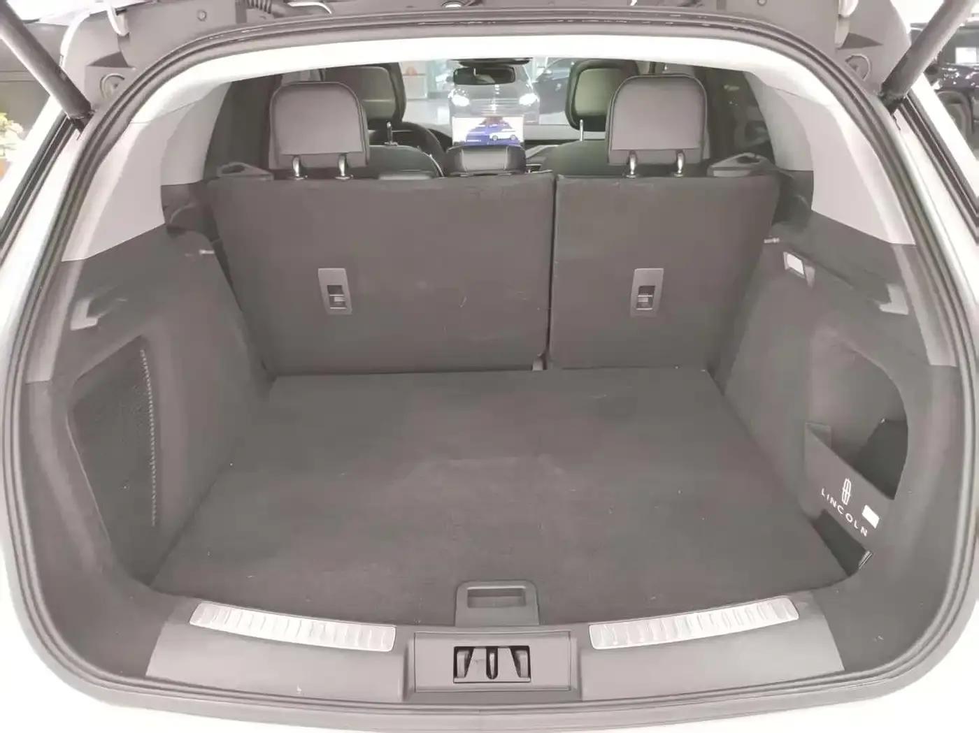 Adventurer New Energy 2021 PHEV 4WD e-Enjoy Edition — миниатюра 7