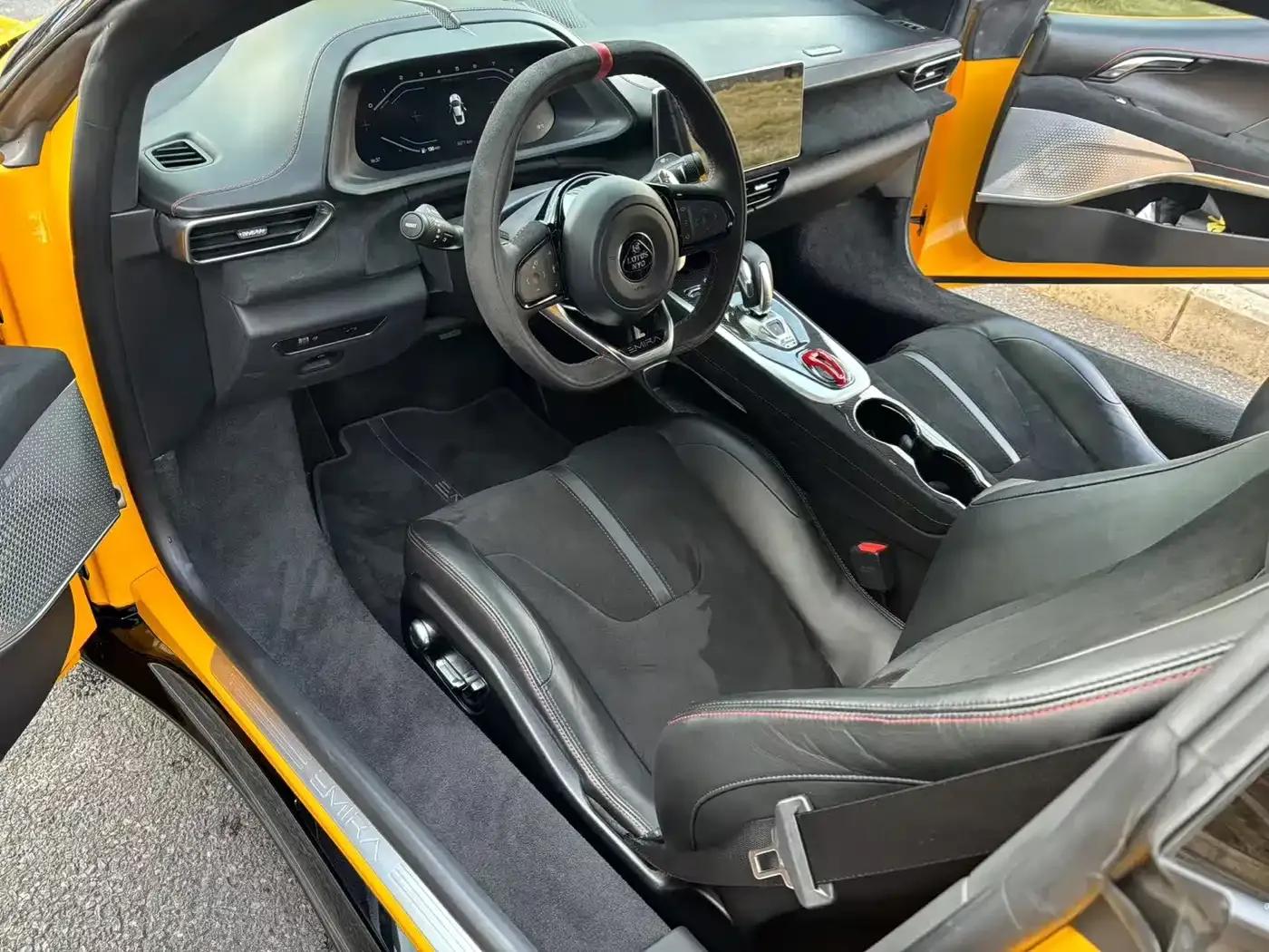 EMIRA 2021 2.0T DCT First Edition — миниатюра 15