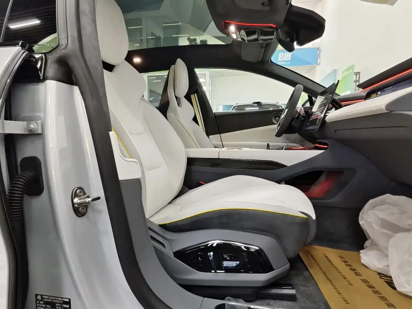 EMEYA 2025 Lotus First Edition — миниатюра 8