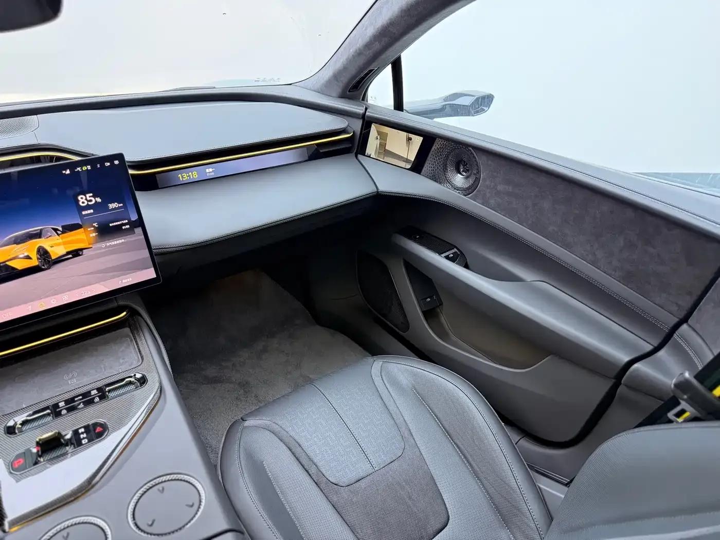 EMEYA 2025 600 Luxury Edition — миниатюра 12