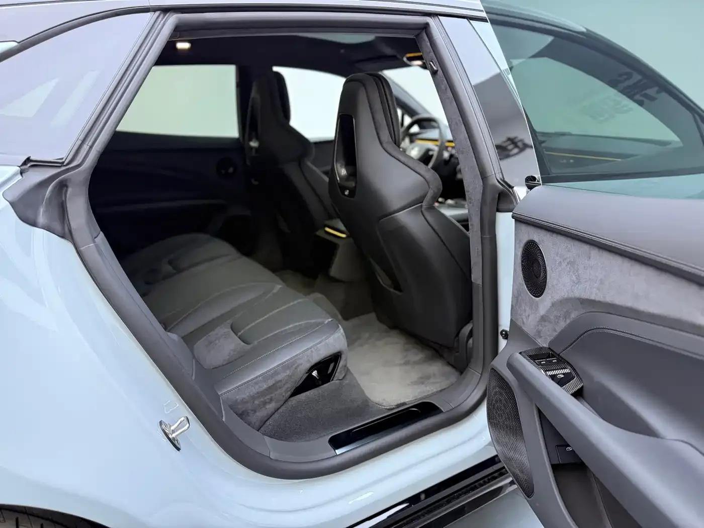 EMEYA 2025 600 Luxury Edition — миниатюра 16