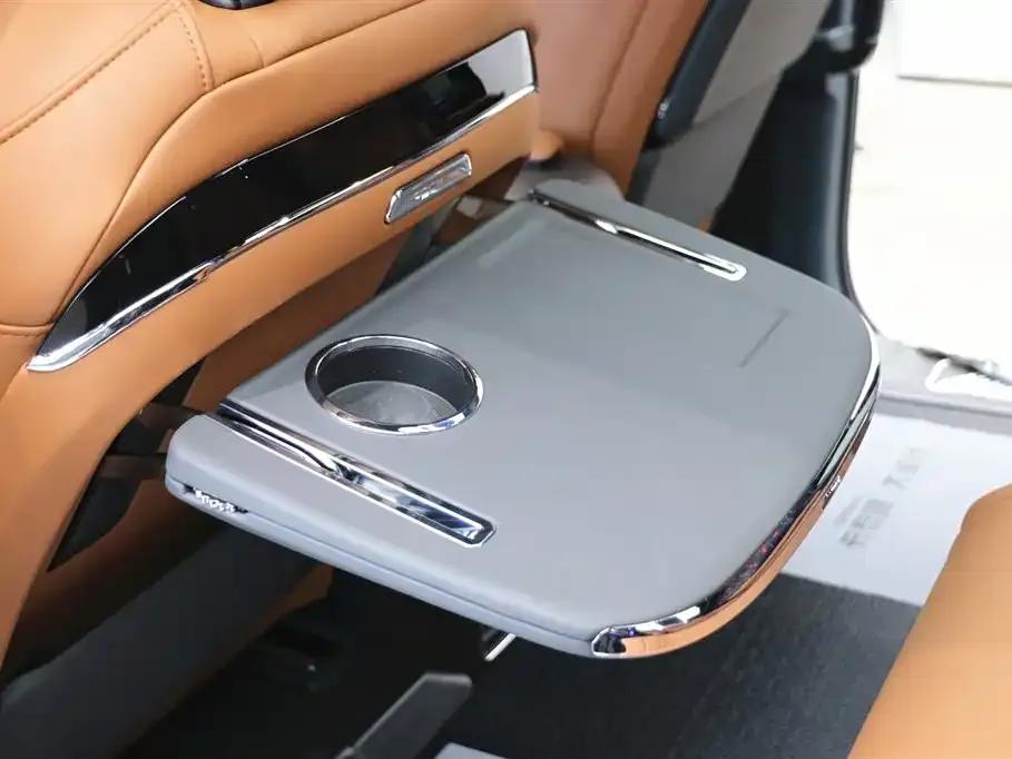 Lorinser High-Roof Tourer 2026 Model 2.5L — миниатюра 22