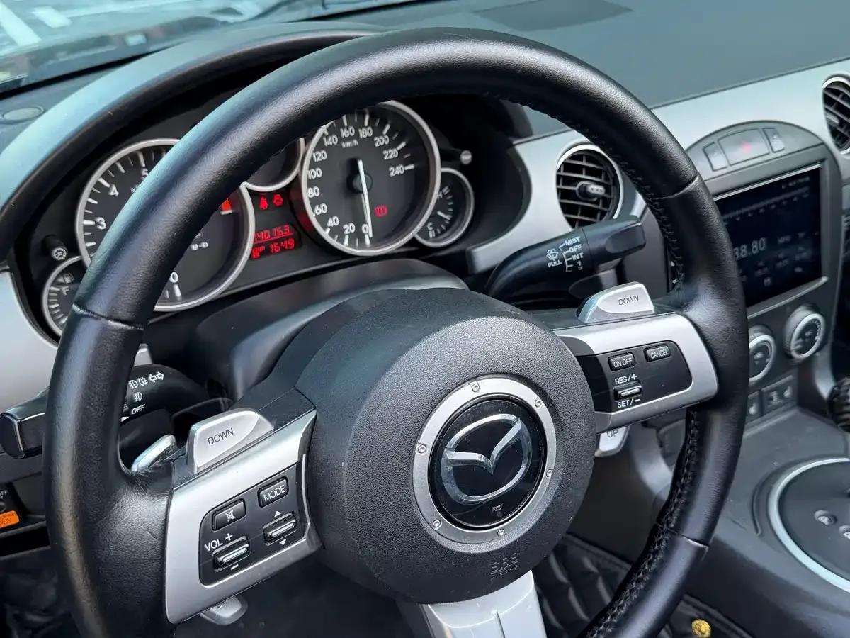 Mazda MX-5 2009 2.0 — миниатюра 20