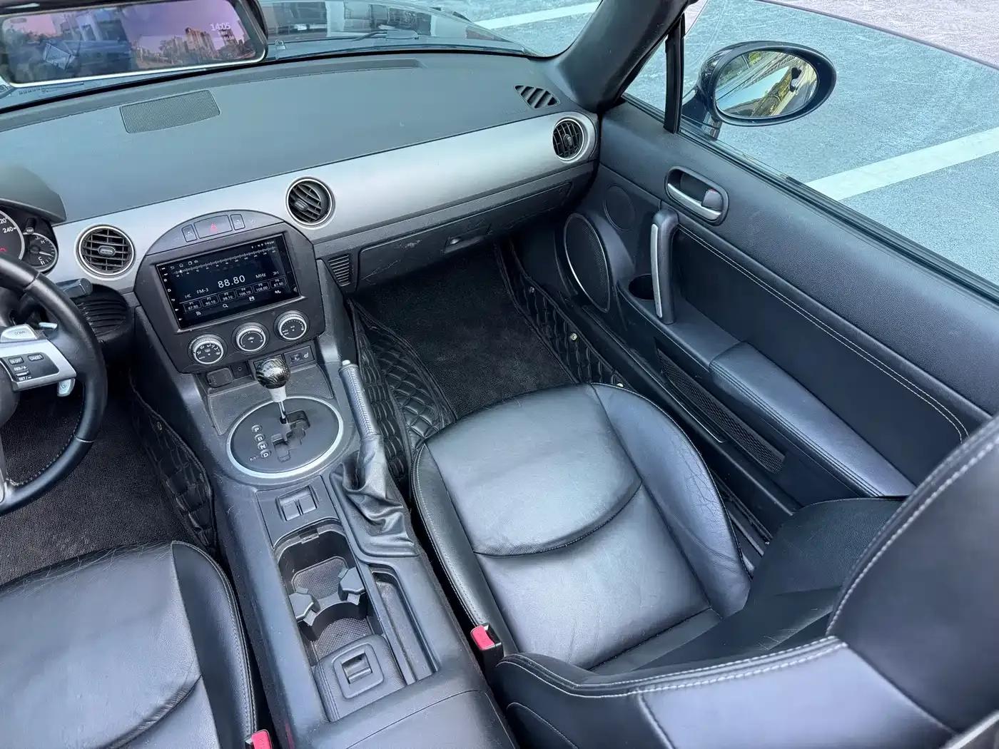 Mazda MX-5 2009 2.0 — миниатюра 23