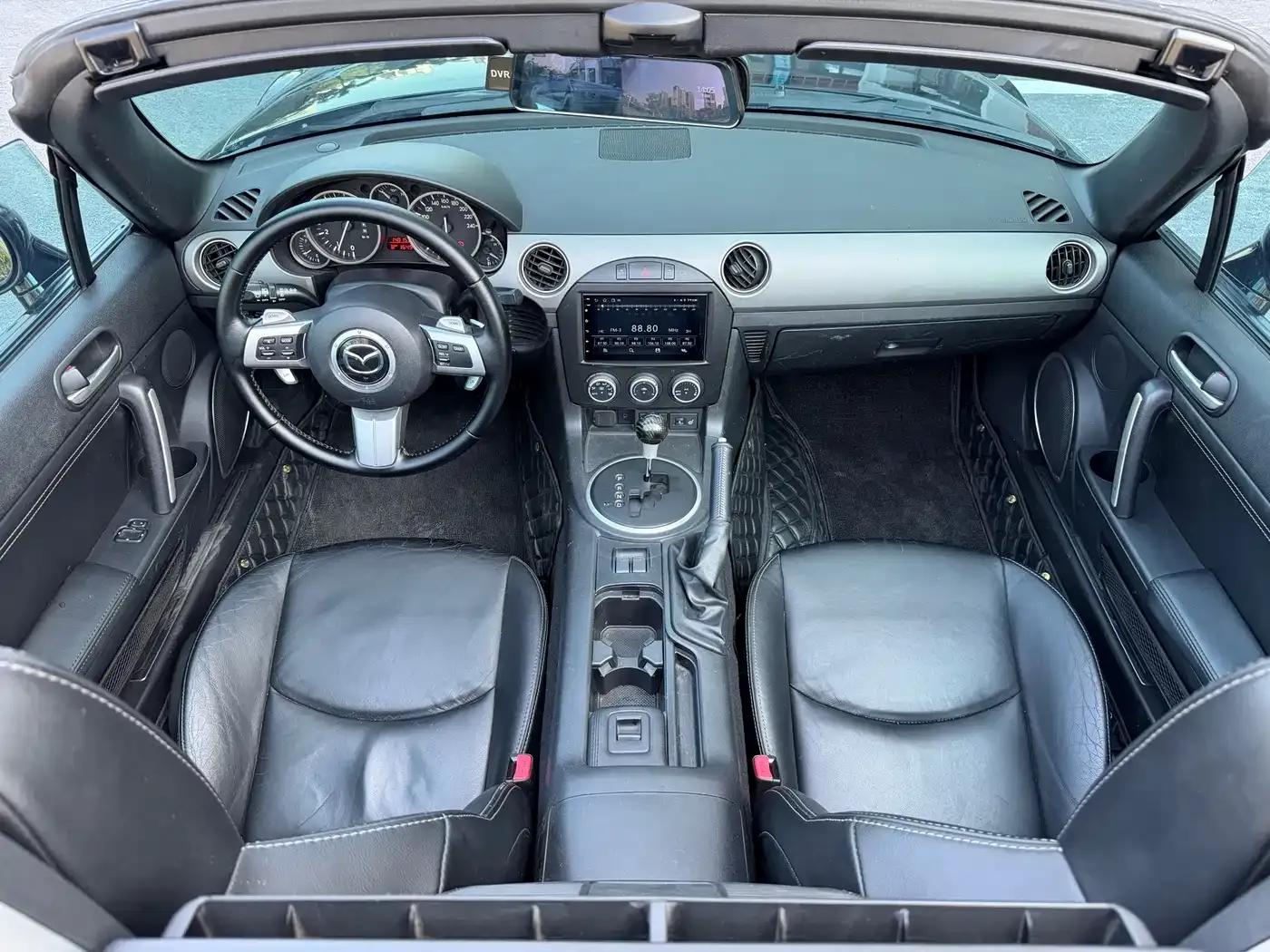Mazda MX-5 2009 2.0 — миниатюра 5
