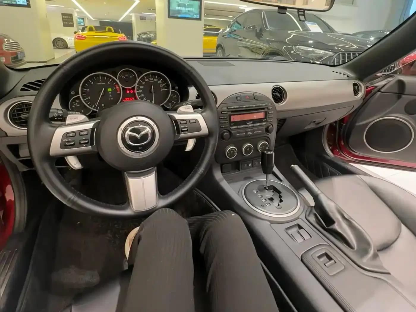 Mazda MX-5 2009 2.0 — миниатюра 3