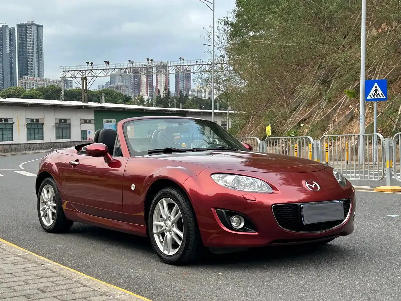 Mazda MX-5 2009 2.0 — миниатюра 5