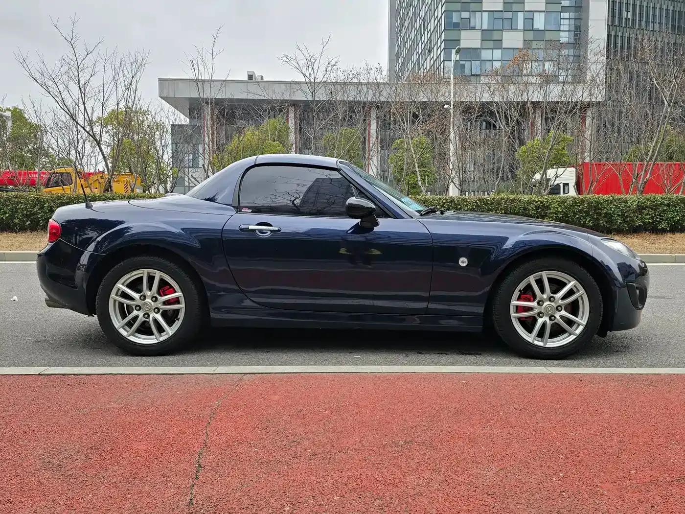 Mazda MX-5 2009 2.0 — миниатюра 3