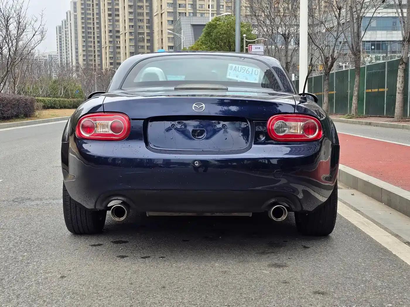 Mazda MX-5 2009 2.0 — миниатюра 4