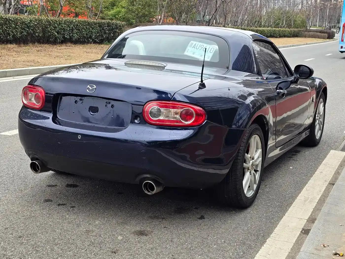 Mazda MX-5 2009 2.0 — миниатюра 5