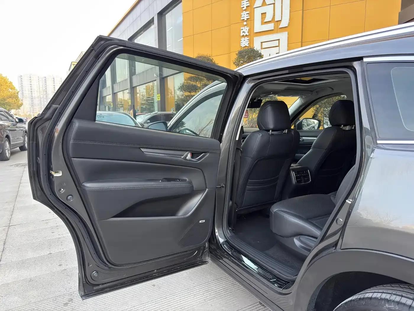 Mazda CX-8 2019 2.5L AWD Premium Edition — миниатюра 16