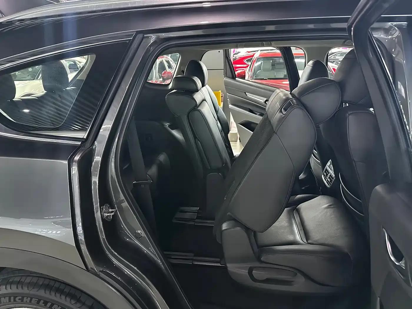 Mazda CX-8 2019 2.5L 2WD Premium — миниатюра 40