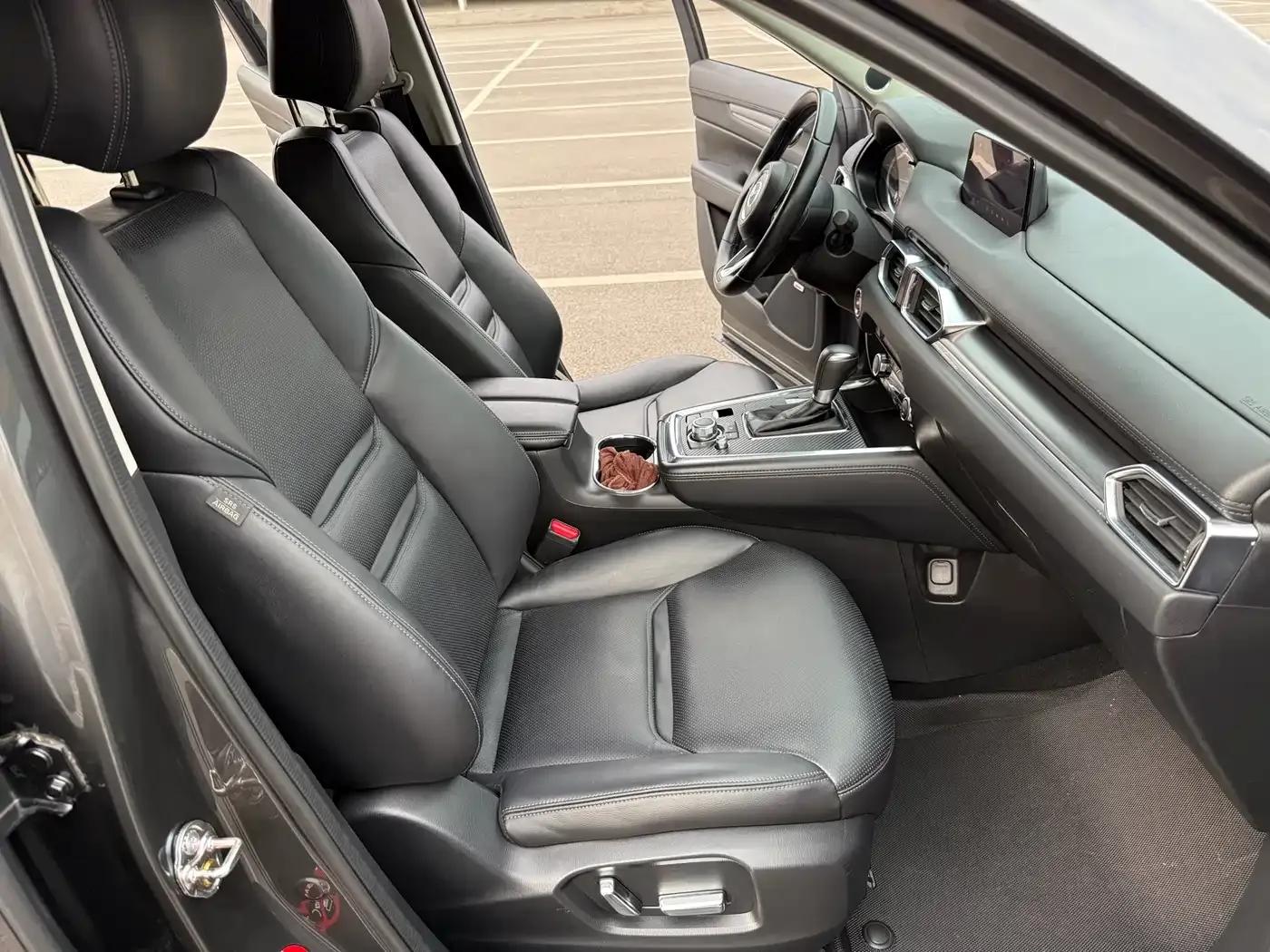Mazda CX-8 2019 2.5L AWD Premium Edition — миниатюра 26
