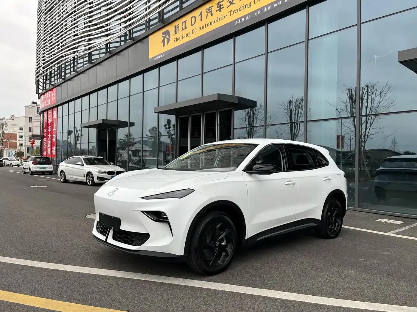 MG ES5 2025 425pro Rear-Wheel Drive — миниатюра 1