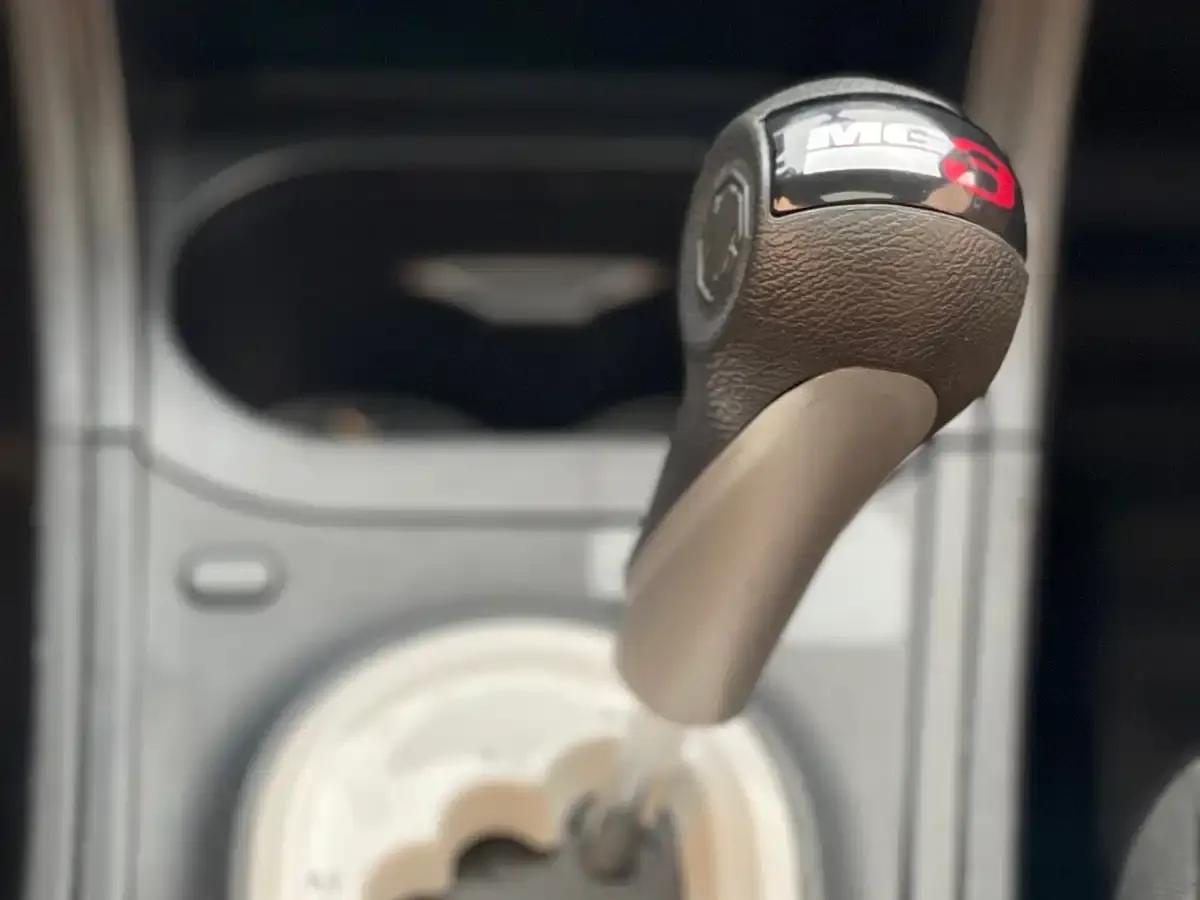 MG3SW 2015 1.5L AMT Elite — миниатюра 12
