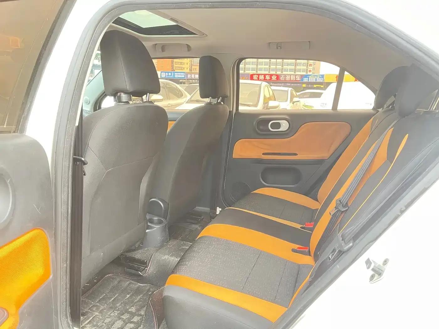 MG3SW 2015 1.5L AMT Elite — миниатюра 7