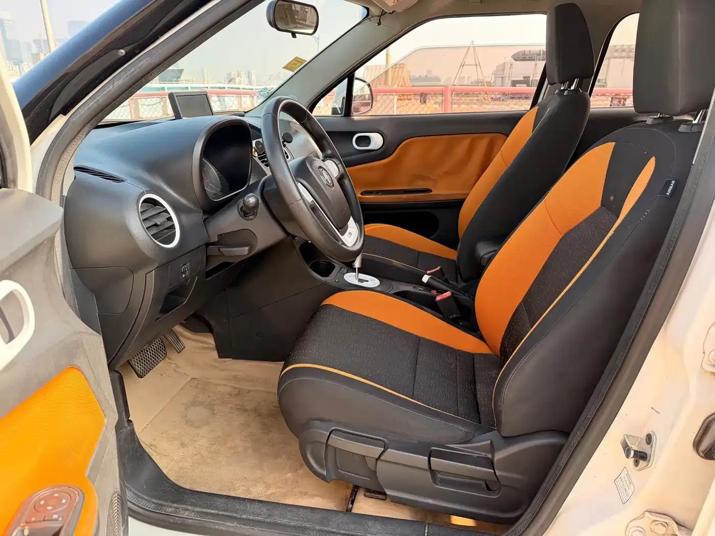 MG3SW 2015 1.5L AMT Elite — миниатюра 12