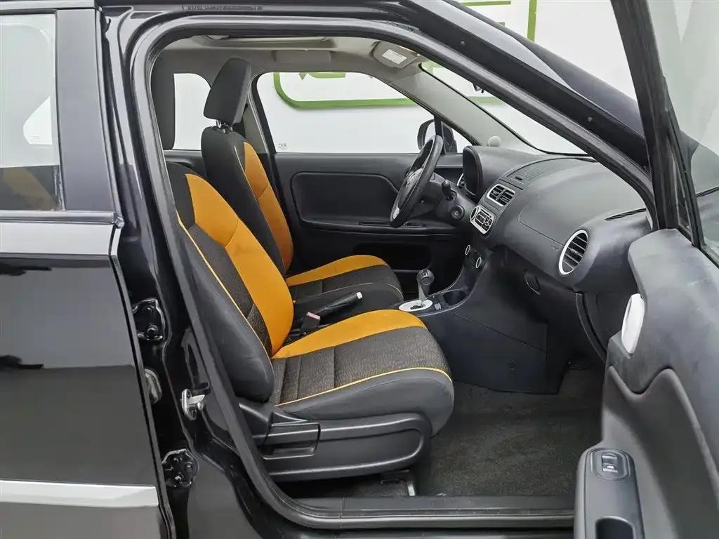 MG3SW 2015 1.5L AMT Elite — миниатюра 23