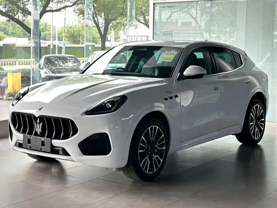 2023 Grecale 2.0T GT — миниатюра 1