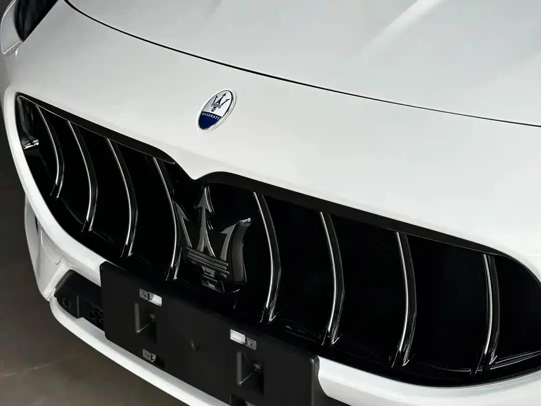 2023 Grecale 2.0T GT — миниатюра 4