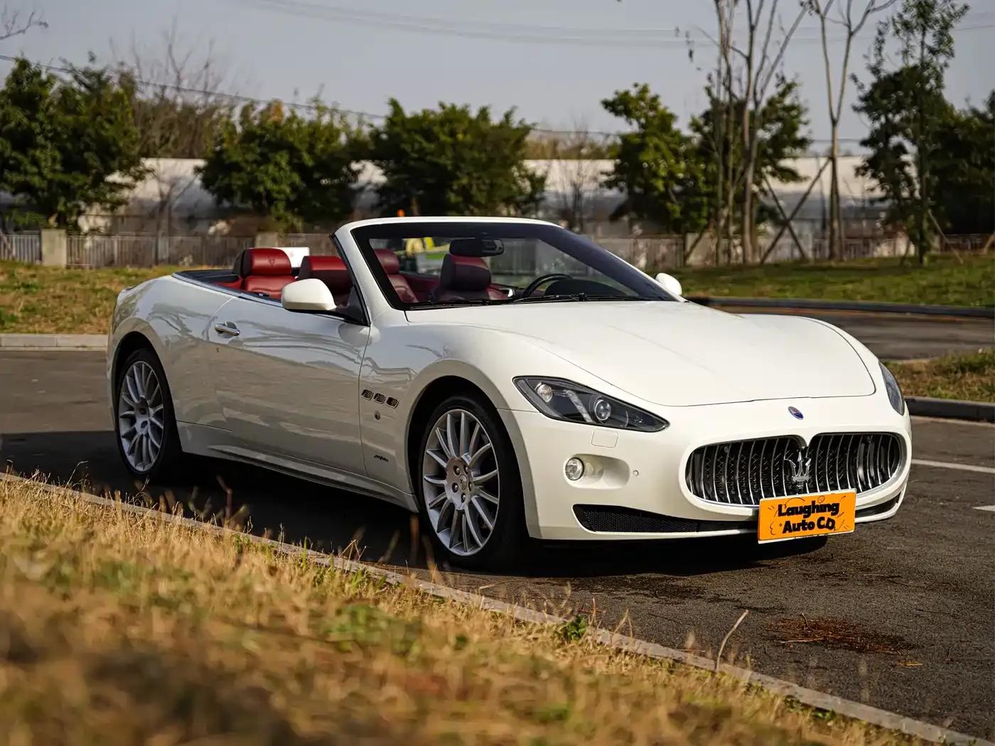 GranCabrio 2010 4.7L Automatic — миниатюра 9