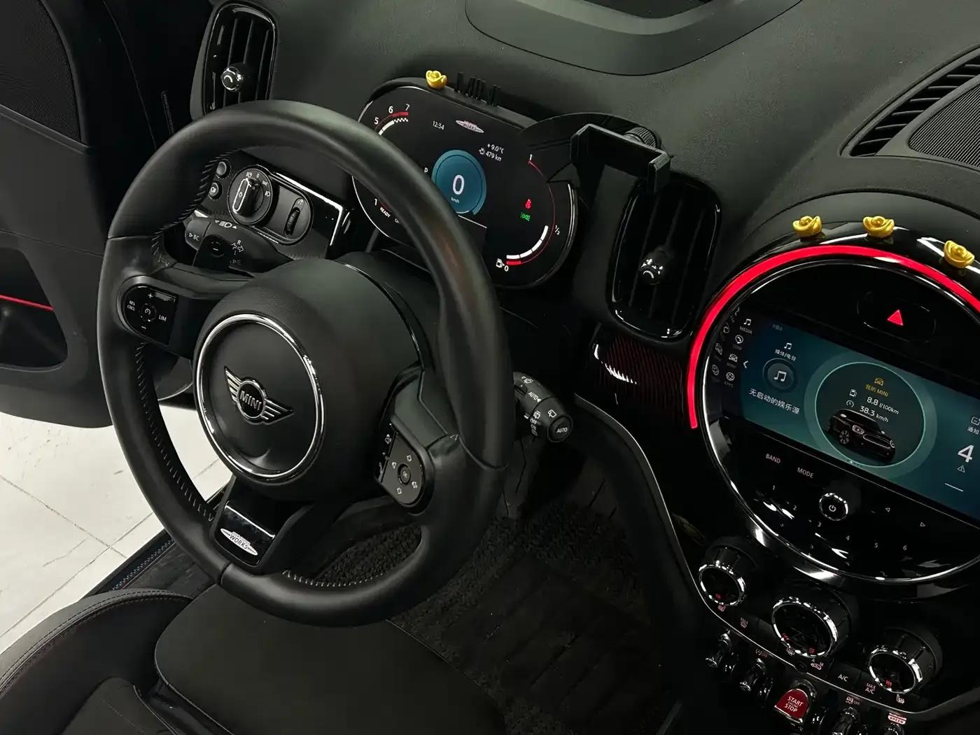 MINI JCW COUNTRYMAN 2022 2.0T JOHN COOPER WORKS A — миниатюра 15
