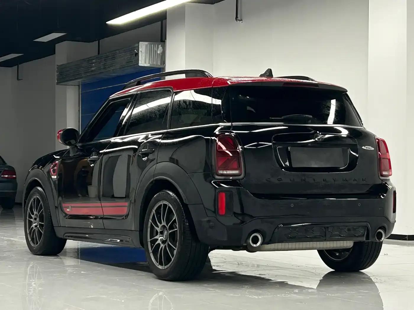 MINI JCW COUNTRYMAN 2022 2.0T JOHN COOPER WORKS A — миниатюра 6