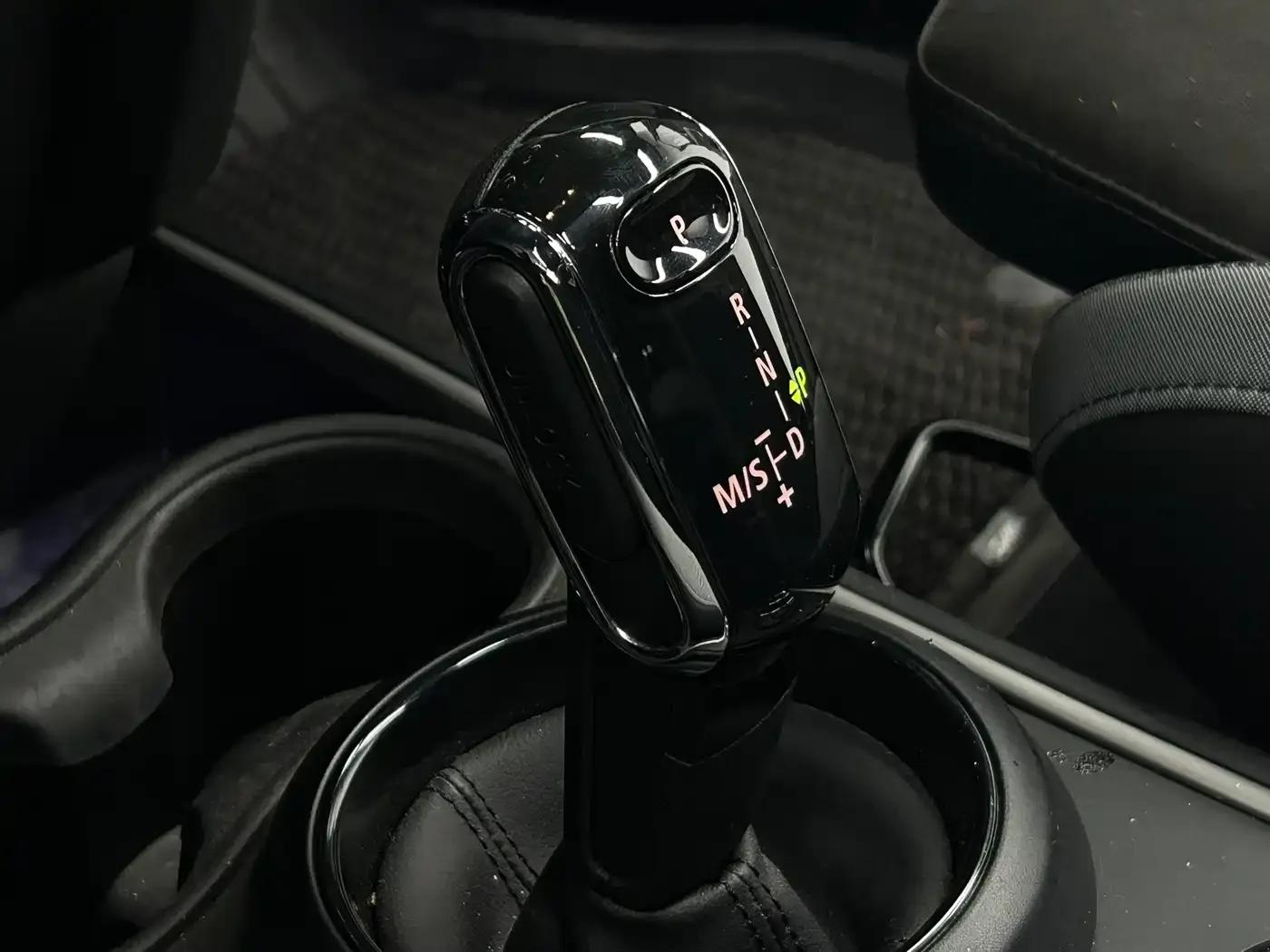 MINI JCW COUNTRYMAN 2022 2.0T JOHN COOPER WORKS A — миниатюра 10