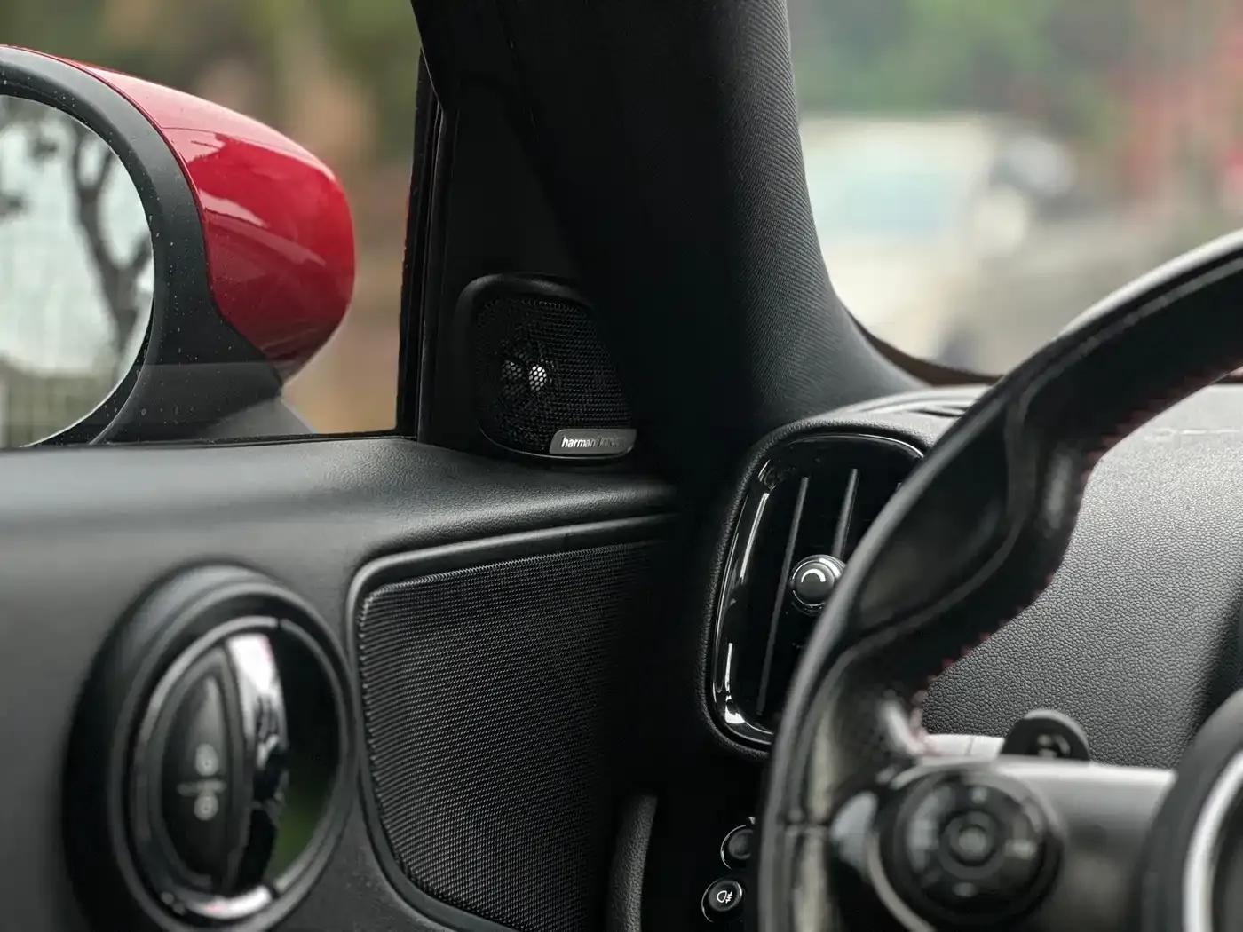 MINI JCW COUNTRYMAN 2021 2.0T JOHN COOPER WORKS A — миниатюра 17