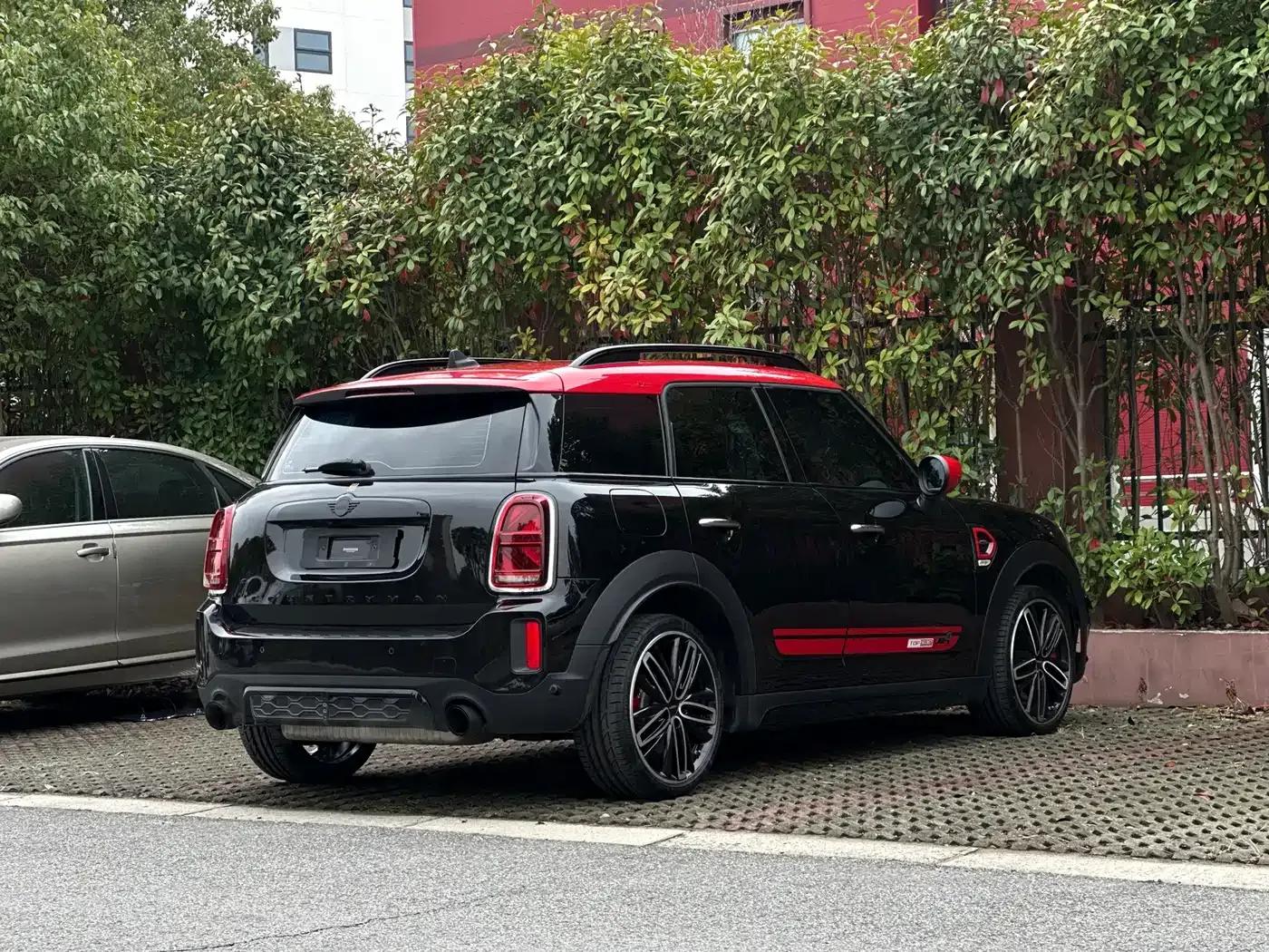 MINI JCW COUNTRYMAN 2021 2.0T JOHN COOPER WORKS A — миниатюра 25