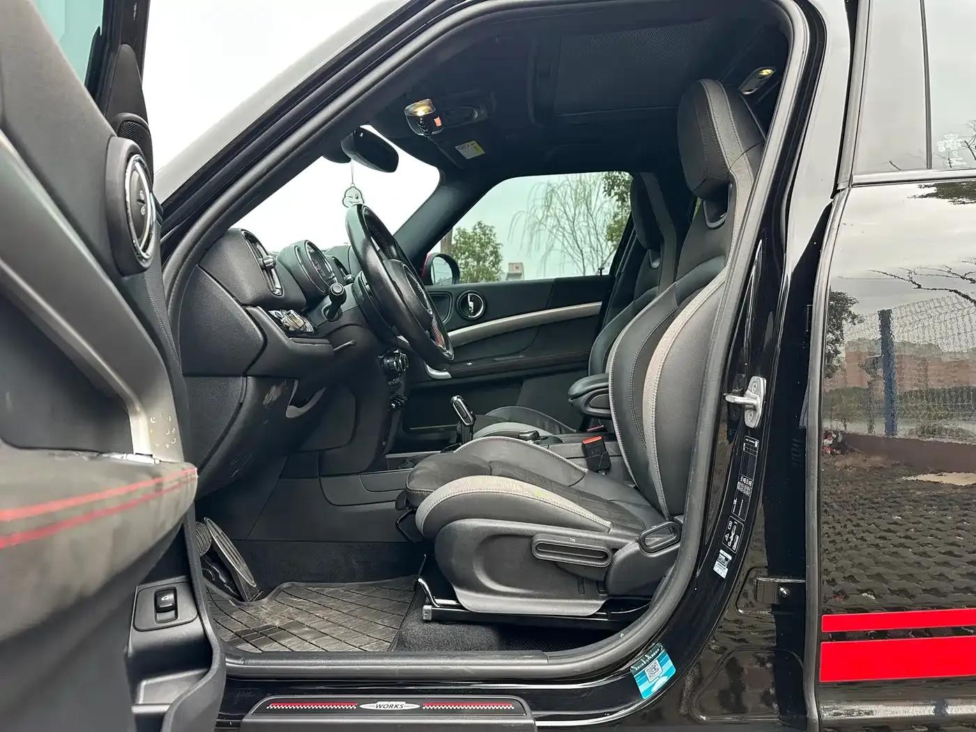 MINI JCW COUNTRYMAN 2021 2.0T JOHN COOPER WORKS A — миниатюра 8