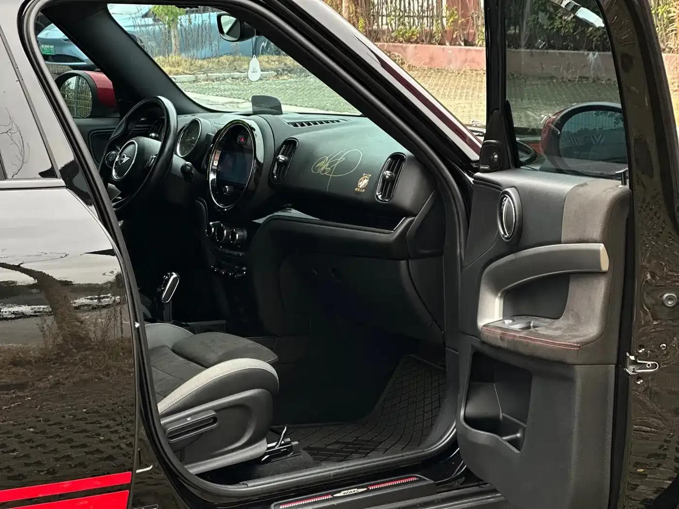 MINI JCW COUNTRYMAN 2021 2.0T JOHN COOPER WORKS A — миниатюра 9
