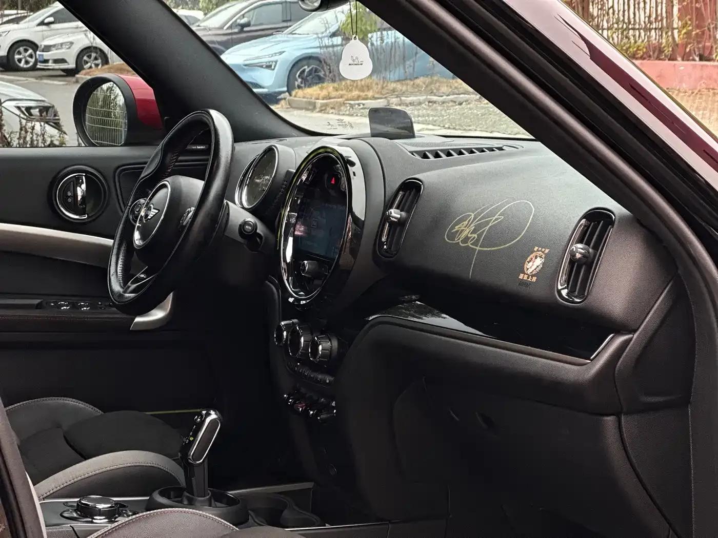 MINI JCW COUNTRYMAN 2021 2.0T JOHN COOPER WORKS A — миниатюра 10