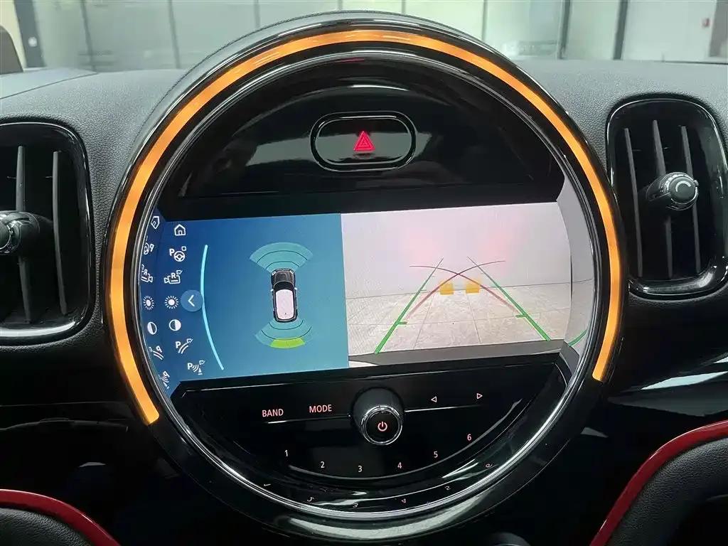 MINI JCW COUNTRYMAN 2022 2.0T JOHN COOPER WORKS A — миниатюра 6