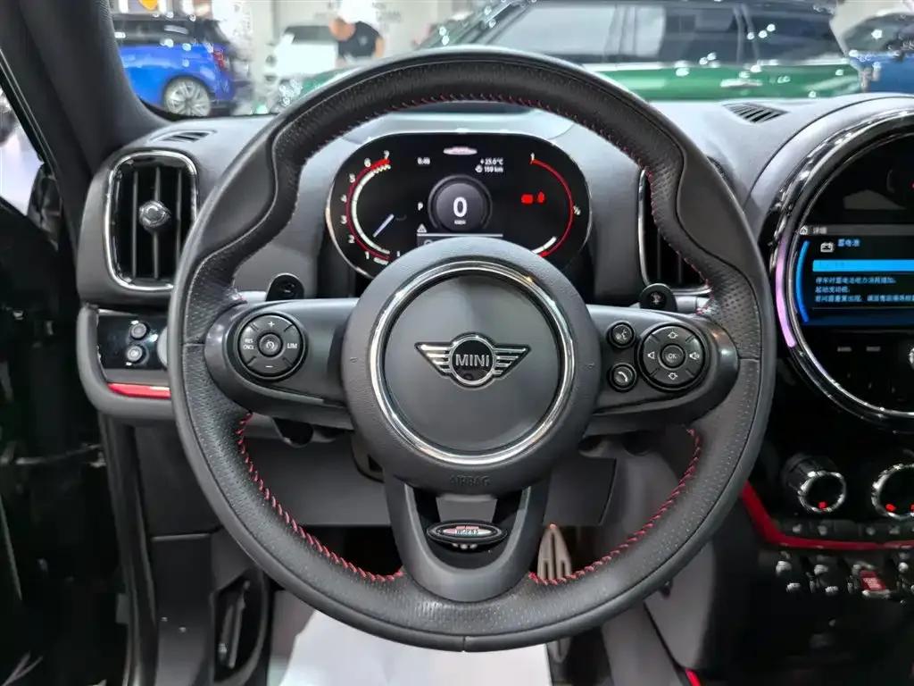 MINI JCW COUNTRYMAN 2021 2.0T JOHN COOPER WORKS A — миниатюра 8