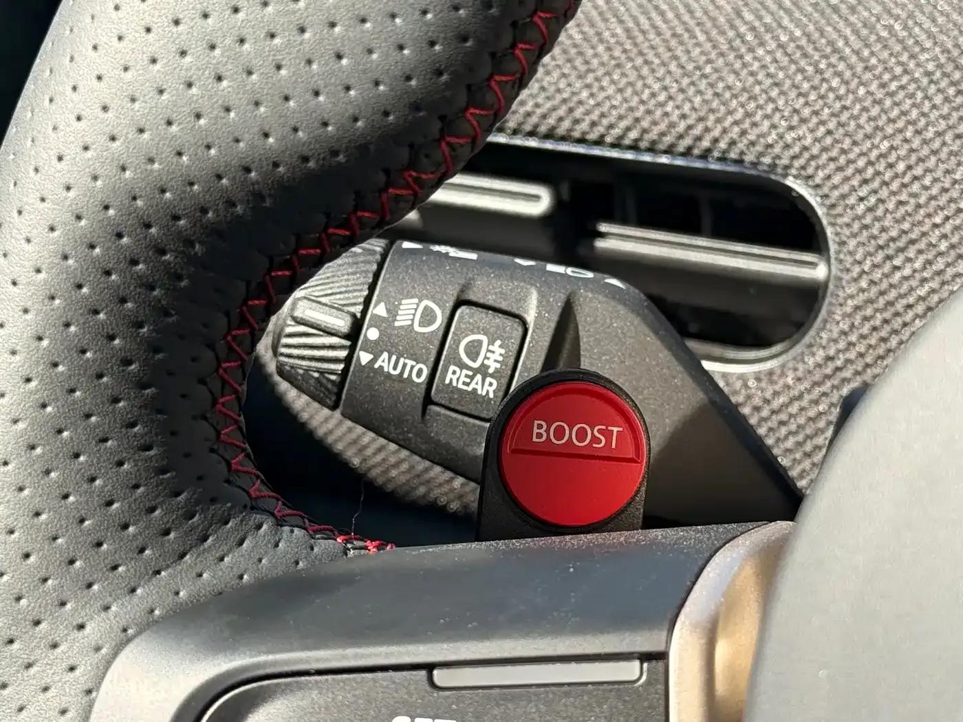 2025 JOHN COOPER WORKS Electric MINI JCW — миниатюра 16