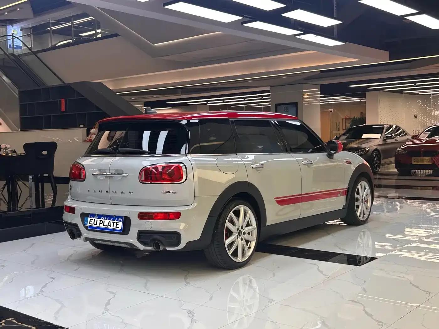 MINI JCW CLUBMAN 2018 2.0T JOHN COOPER WORKS ALL- — миниатюра 23