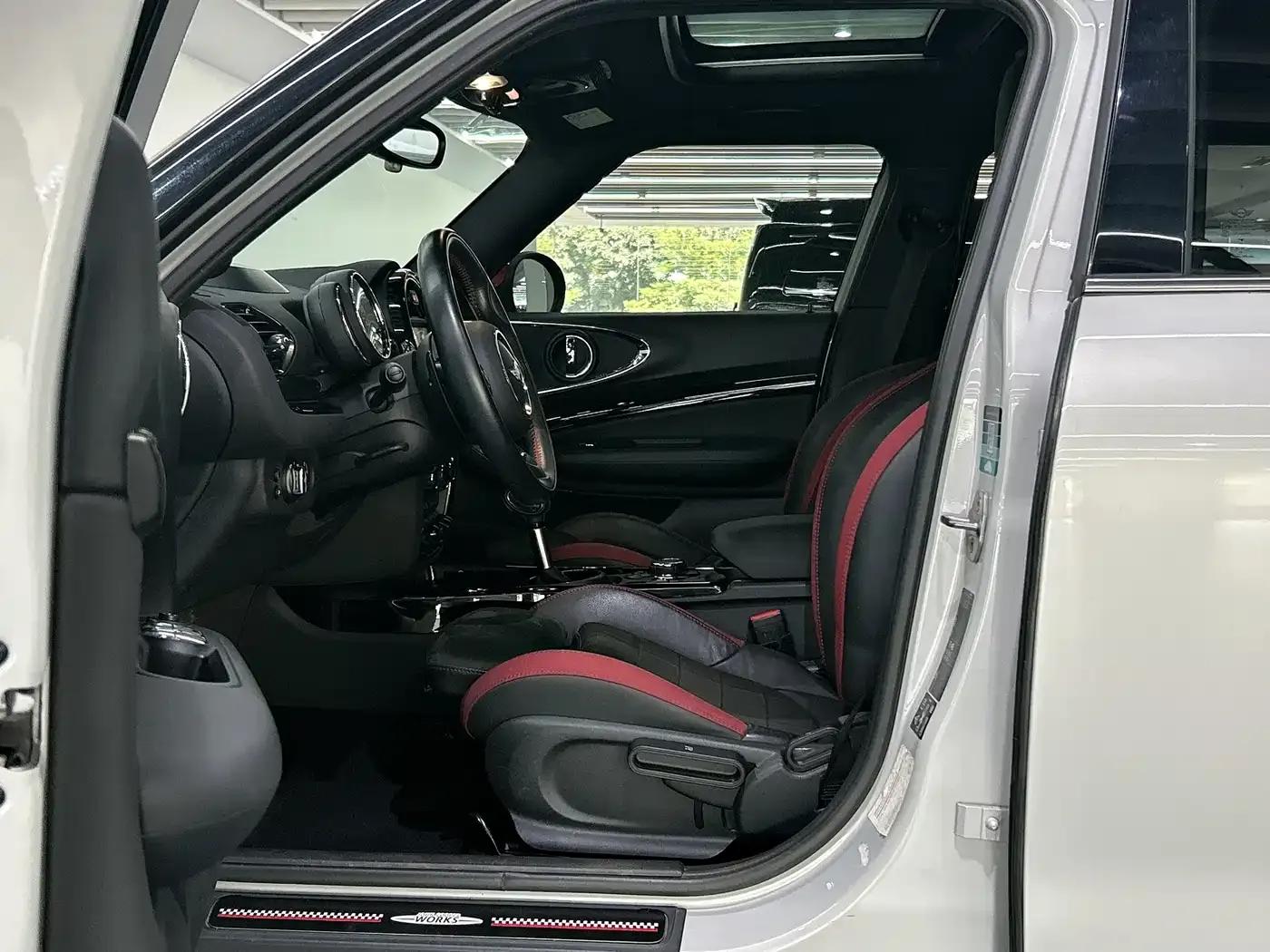 MINI JCW CLUBMAN 2018 2.0T JOHN COOPER WORKS ALL- — миниатюра 7