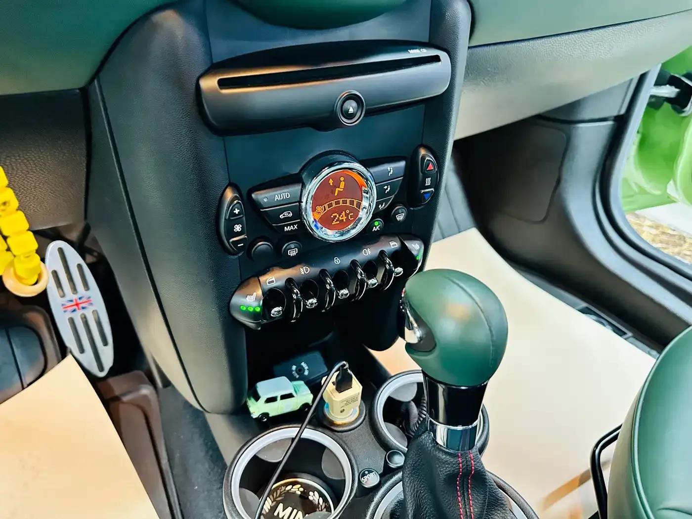 2012 MINI COUPE 1.6L COOPER — миниатюра 44