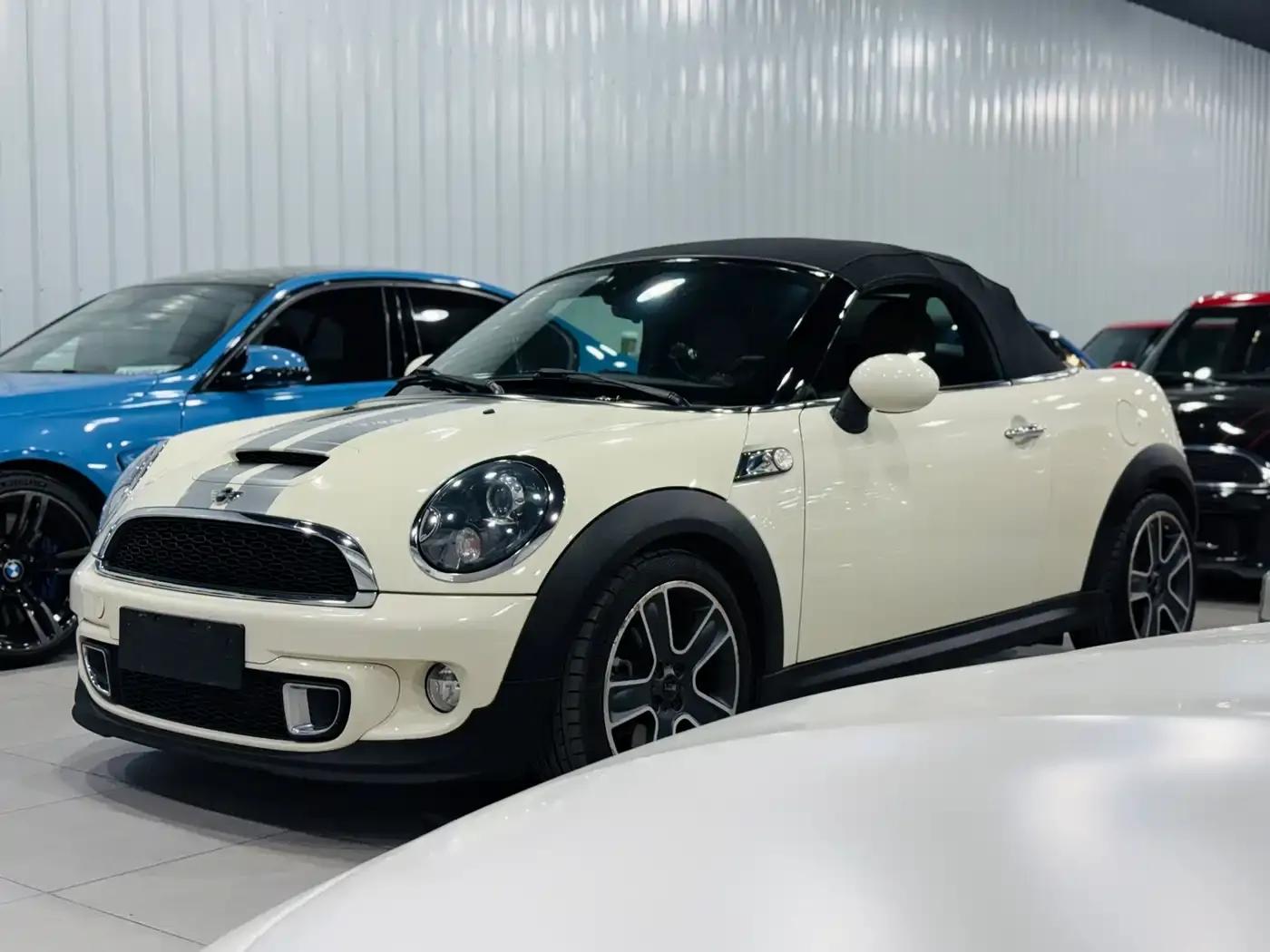 2012 MINI ROADSTER 1.6T COOPER S — миниатюра 3