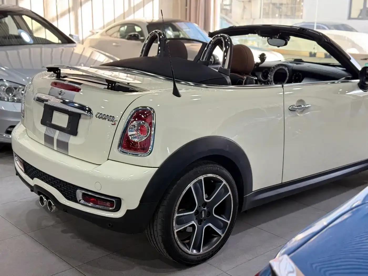 2012 MINI ROADSTER 1.6T COOPER S — миниатюра 10